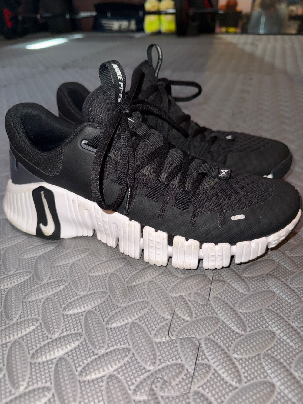 Nike Women’s Metcon 5 - Black and White Athletic Training Shoes